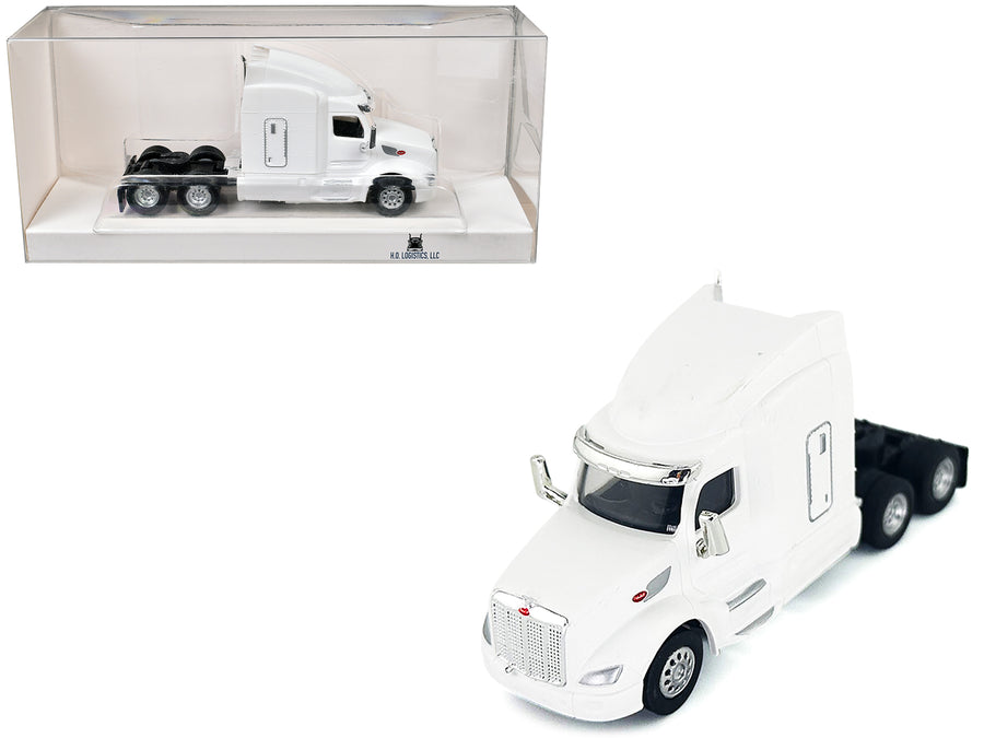 Peterbilt 579 Sleeper Cab White 1/87 (HO) Plastic Model Car by HO Logistics